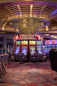 w213 Live Casino Tables